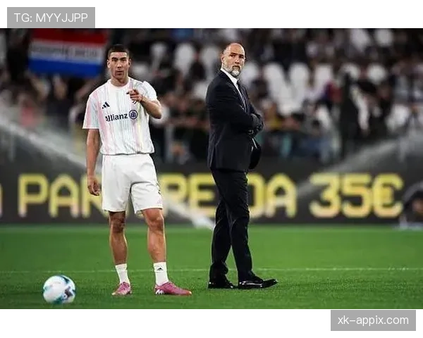 弗拉霍维奇 vs 伊萨克：风格分化的中锋之争