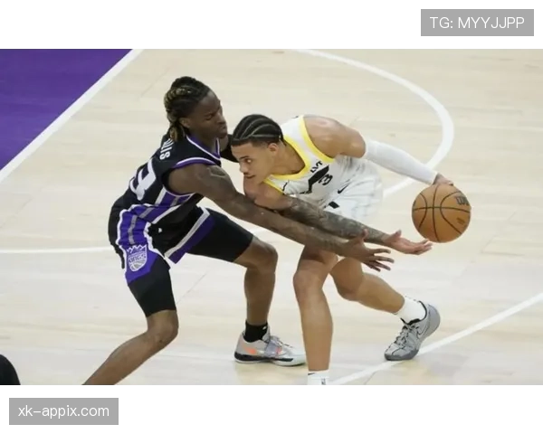 威斯布鲁克突破拉开空间助攻提升球队关键时刻效率