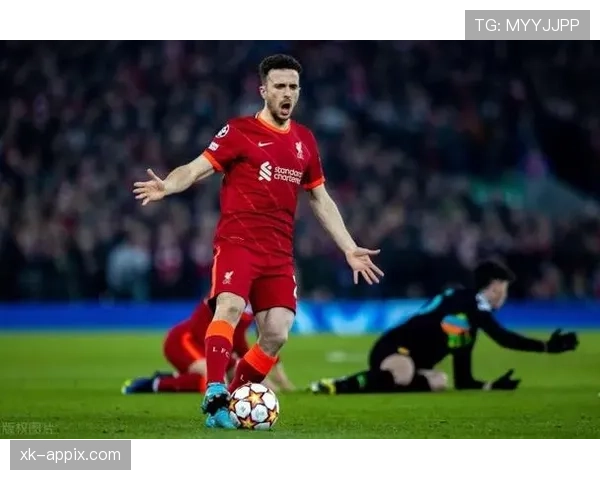 努涅斯是否被战术限制 战术适配与发挥限制因素分析